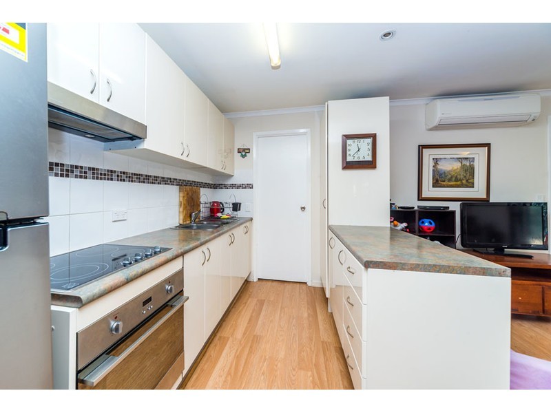 2/5 Paramount Place, Oxenford QLD 4210