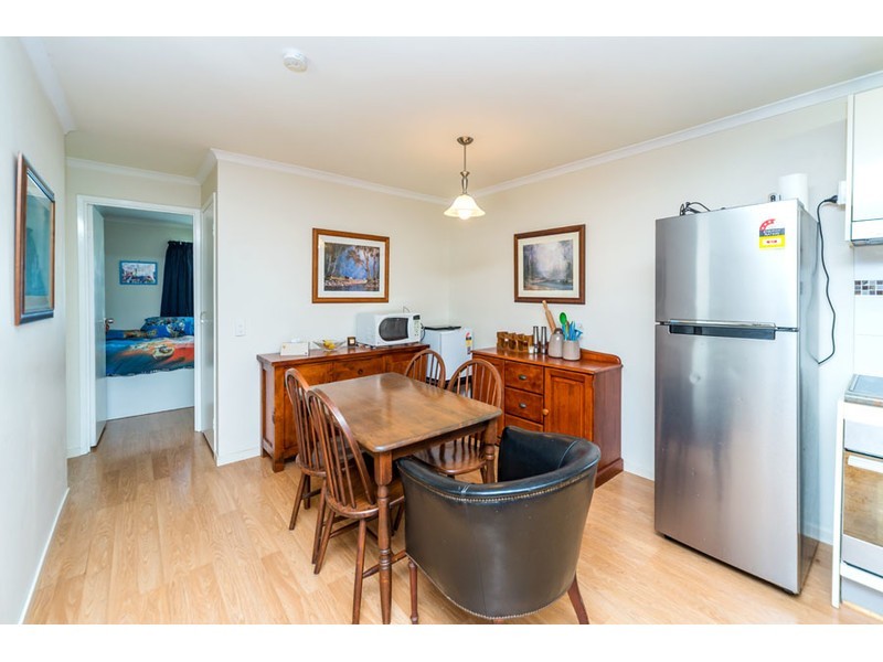 2/5 Paramount Place, Oxenford QLD 4210