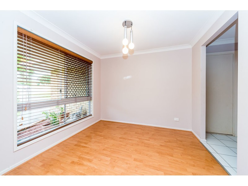 4 Mundulla Place, Helensvale QLD 4212