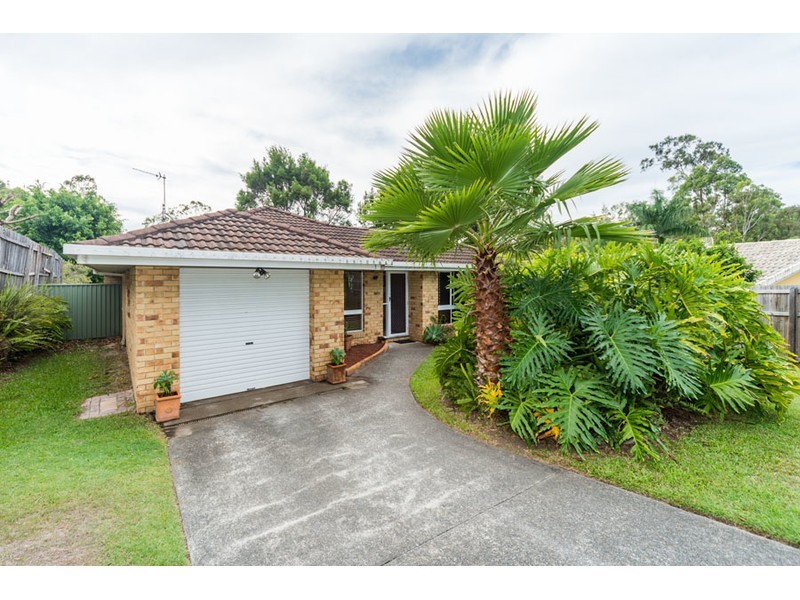 4 Mundulla Place, Helensvale QLD 4212