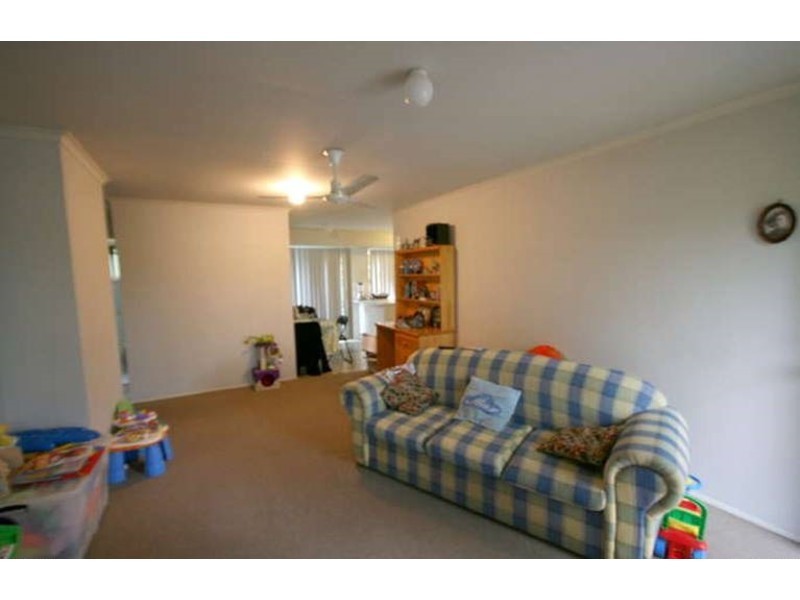 2/35 Broadway Drive, Oxenford QLD 4210