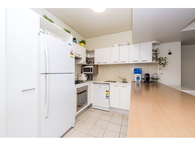 1702/111 Lindfield Road, Helensvale QLD 4212