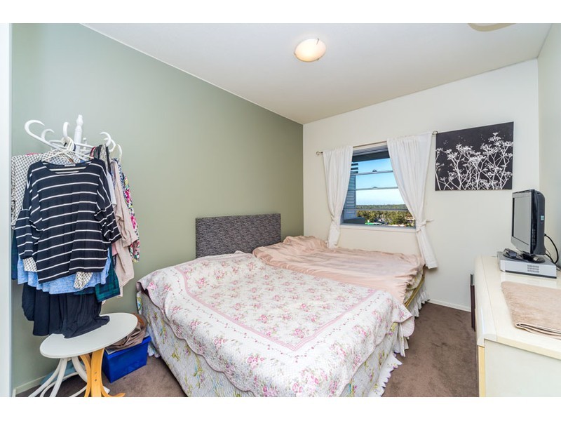 1702/111 Lindfield Road, Helensvale QLD 4212