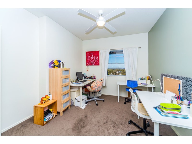 1702/111 Lindfield Road, Helensvale QLD 4212