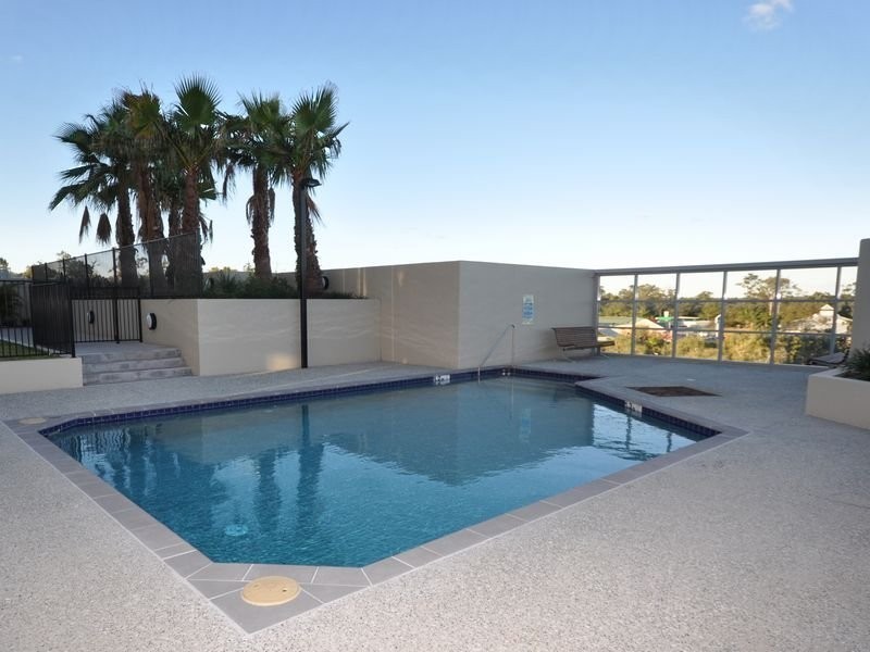 1702/111 Lindfield Road, Helensvale QLD 4212