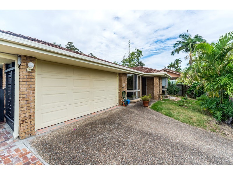 19 Lismore Drive, Helensvale QLD 4212