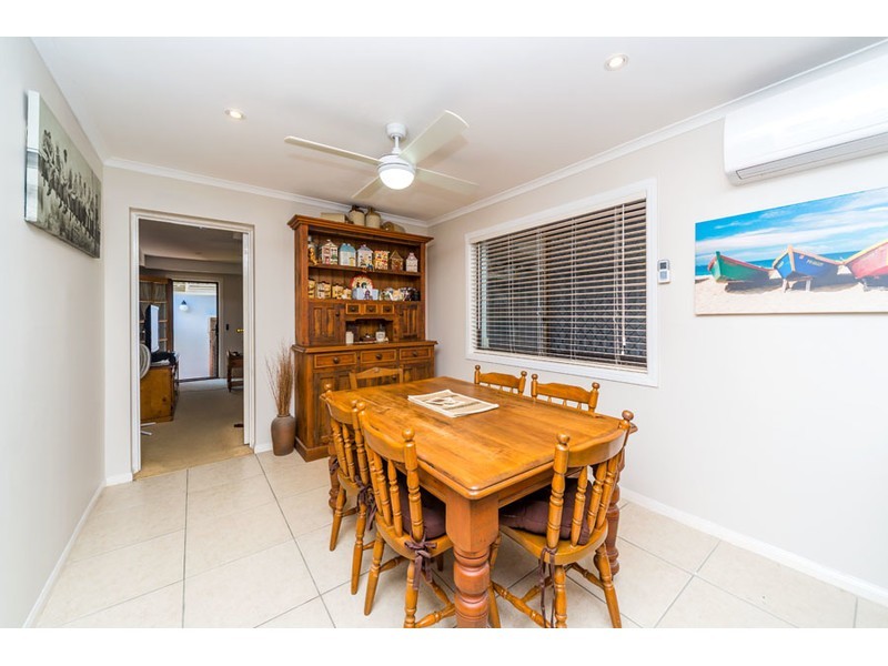 12 Dromana Crescent, Helensvale QLD 4212