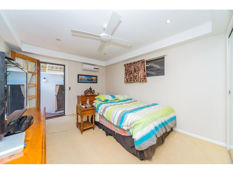 12 Dromana Crescent, Helensvale QLD 4212