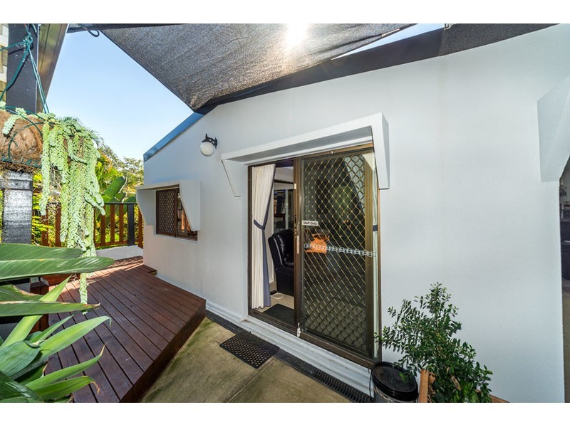 12 Dromana Crescent, Helensvale QLD 4212