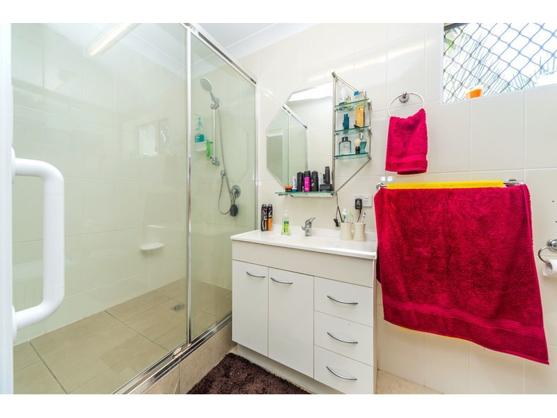 12 Dromana Crescent, Helensvale QLD 4212