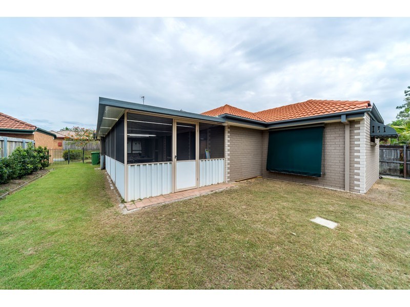 16 Bexley Place, Helensvale QLD 4212