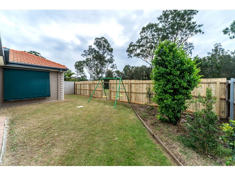 16 Bexley Place, Helensvale QLD 4212