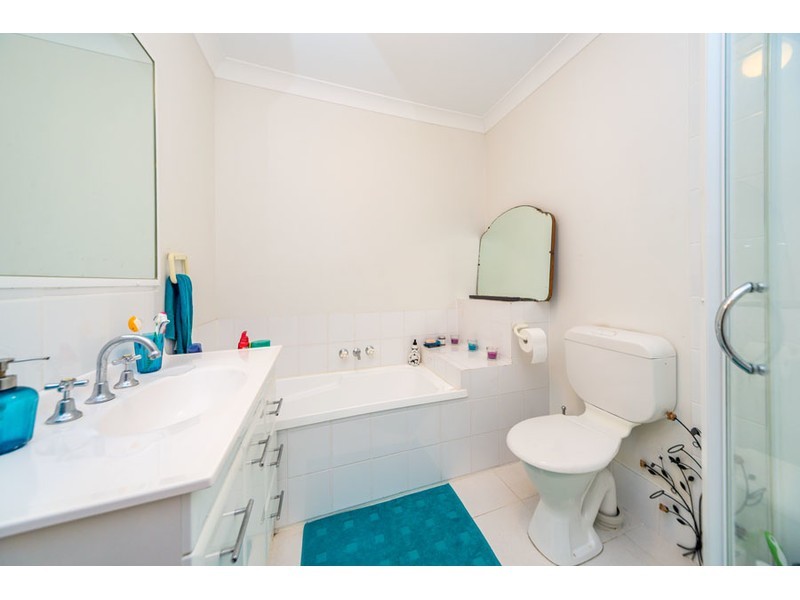2076/6 Crestridge Crescent, Oxenford QLD 4210