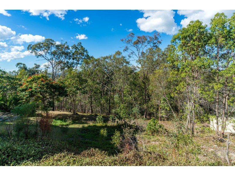 71 Highvale Drive, Helensvale QLD 4212