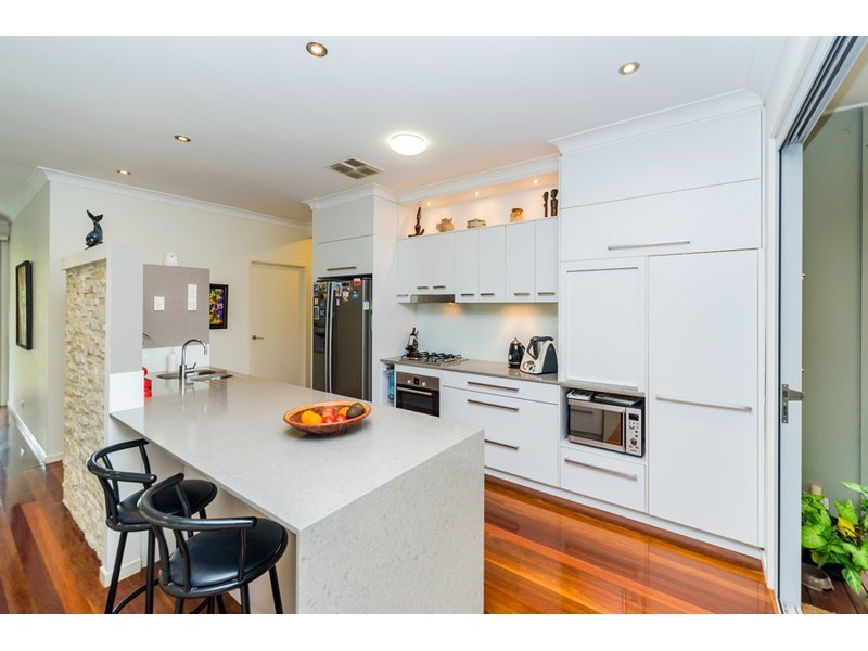 2 Rivendell Place, Upper Coomera QLD 4209