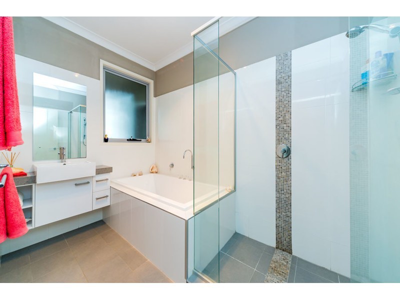 2 Rivendell Place, Upper Coomera QLD 4209
