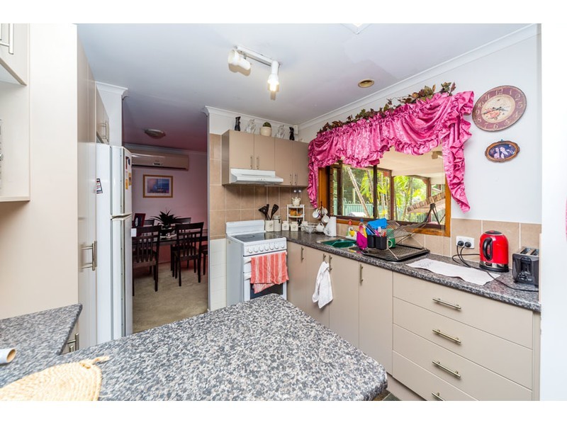 69 Discovery Drive, Helensvale QLD 4212