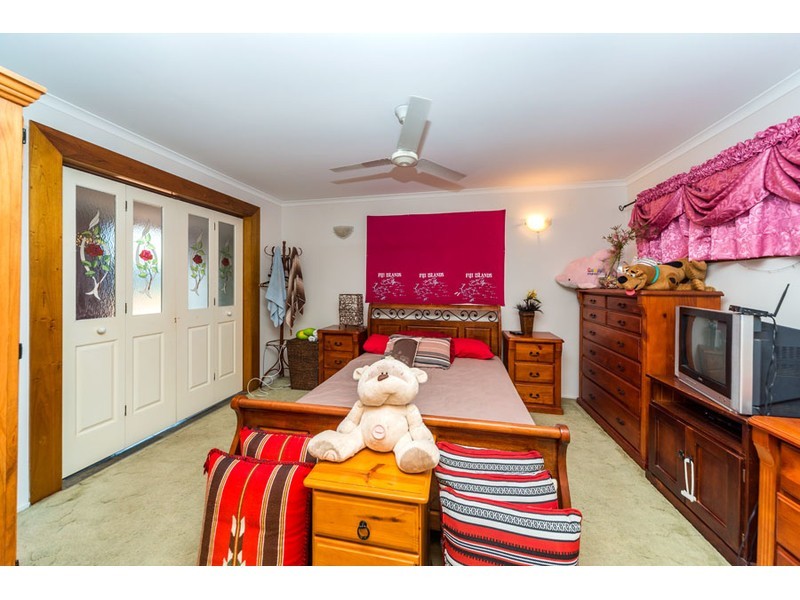 69 Discovery Drive, Helensvale QLD 4212