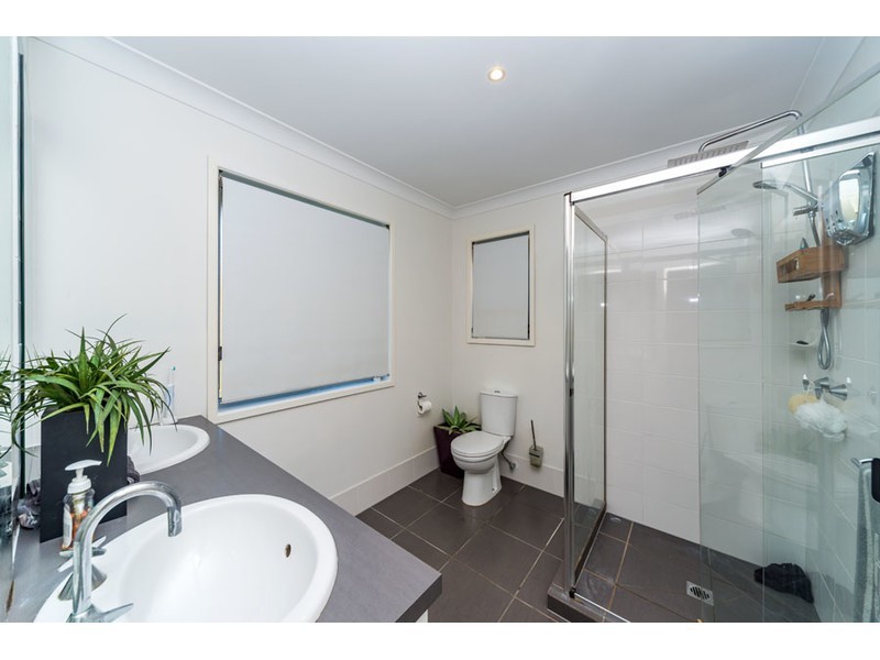 14 Lillypilly Court, Helensvale QLD 4212