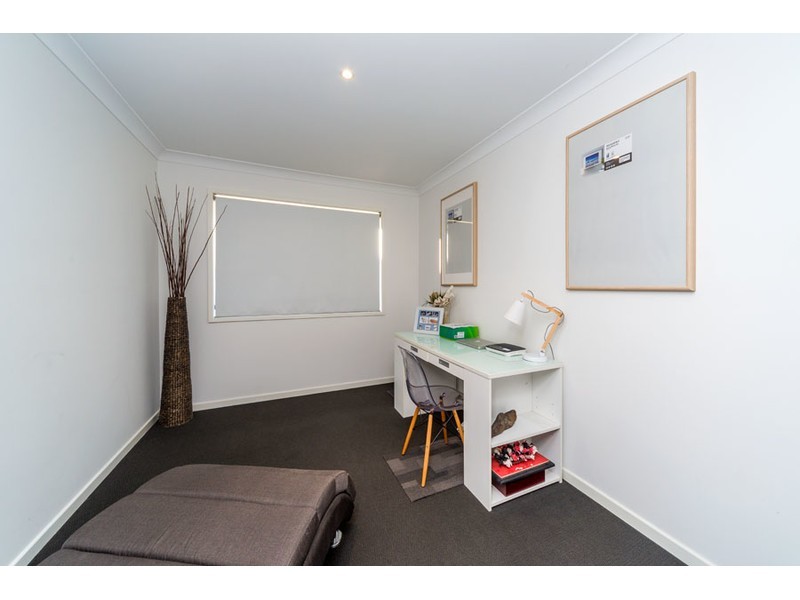 14 Lillypilly Court, Helensvale QLD 4212