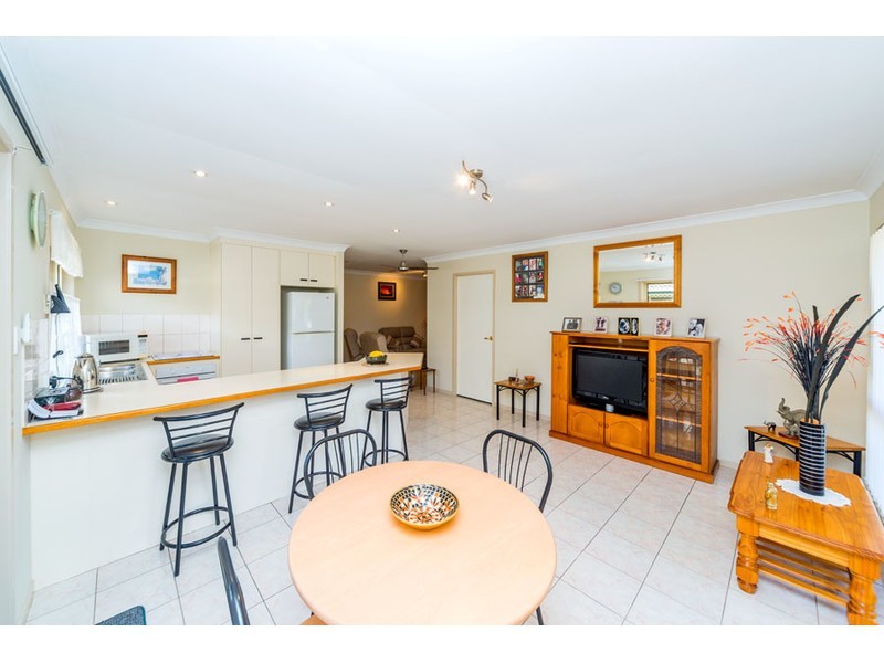 10 Plimsoll Place, Helensvale QLD 4212