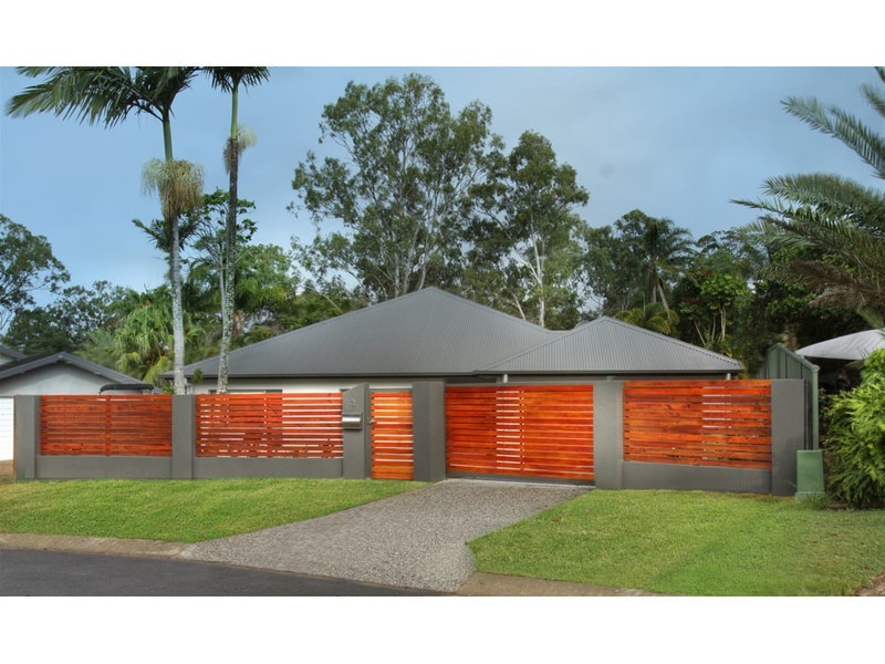3 Quirindi Court, Helensvale QLD 4212