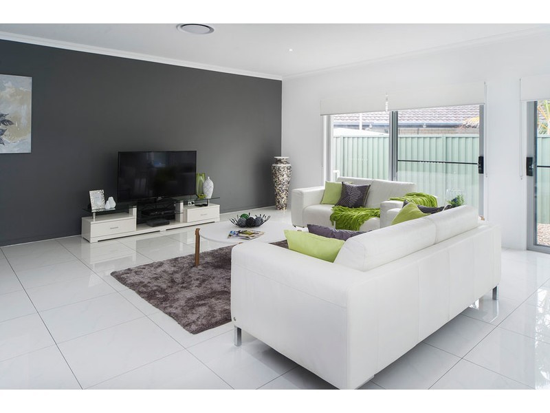 3 Quirindi Court, Helensvale QLD 4212