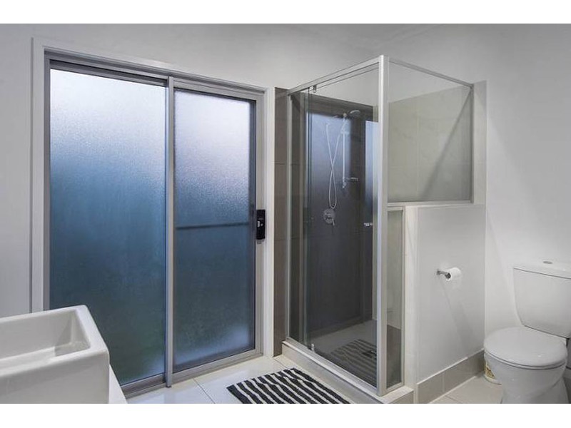 3 Quirindi Court, Helensvale QLD 4212