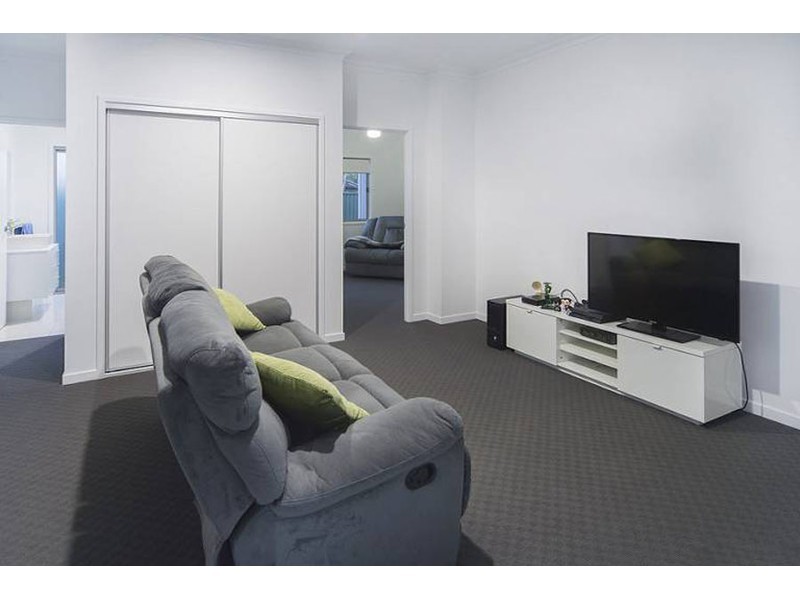 3 Quirindi Court, Helensvale QLD 4212