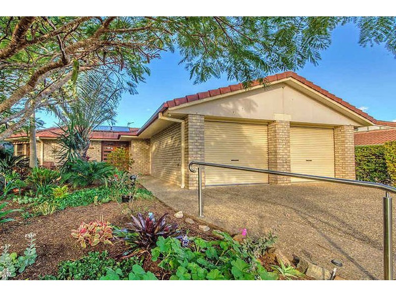 49 Cootharaba Drive, Helensvale QLD 4212
