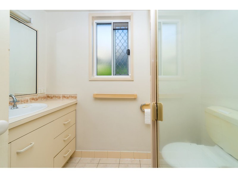 10 Pacific Pines Boulevard, Pacific Pines QLD 4211