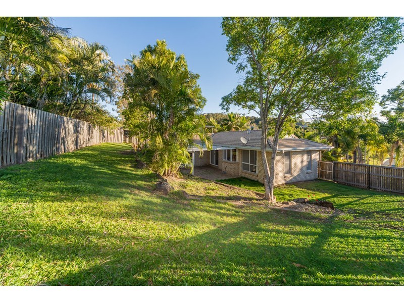 10 Pacific Pines Boulevard, Pacific Pines QLD 4211