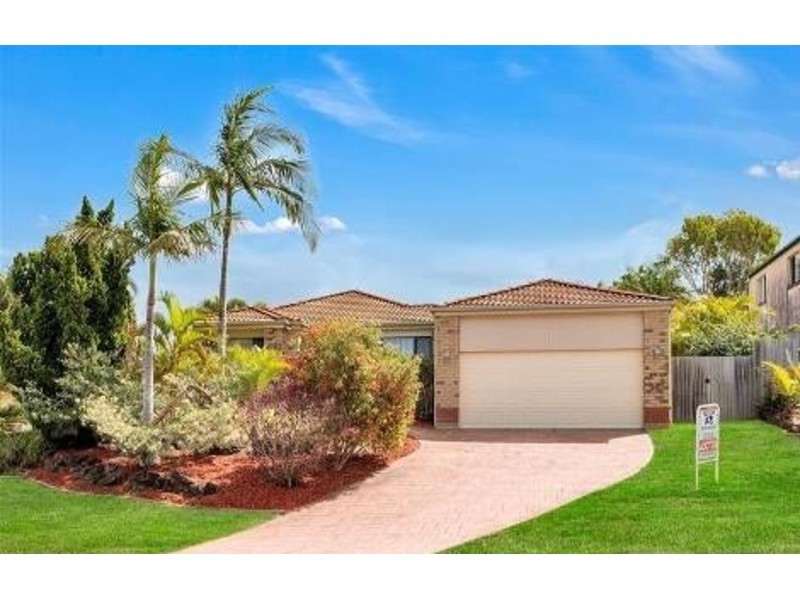 51 Gippsland Drive, Helensvale QLD 4212