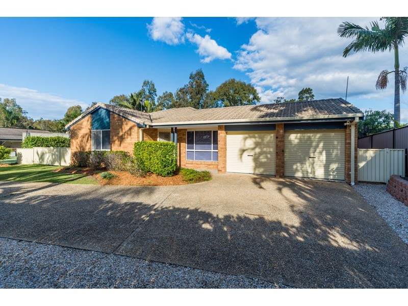 7 Rosedale Place, Helensvale QLD 4212