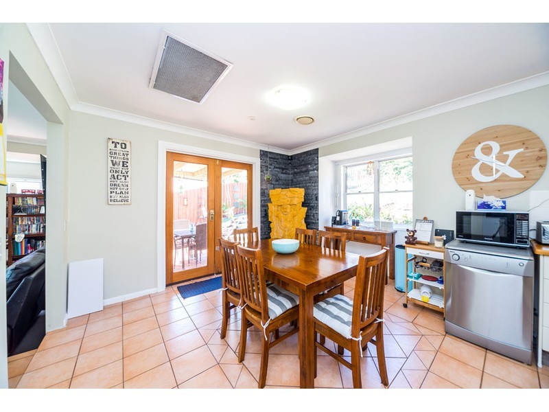 12 Pacific Pines Boulevard, Pacific Pines QLD 4211