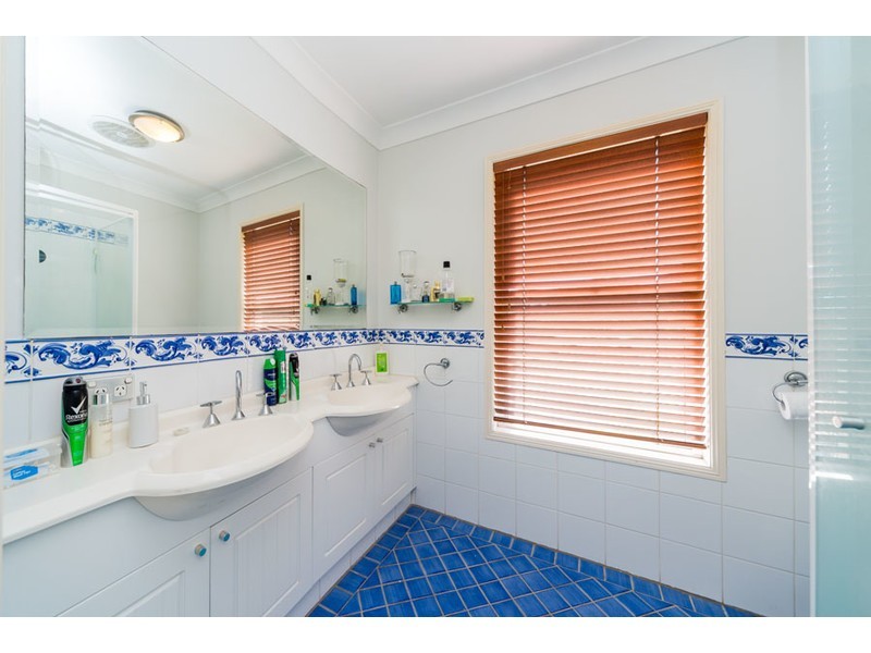 12 Pacific Pines Boulevard, Pacific Pines QLD 4211