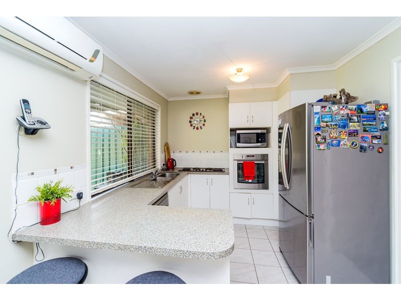 2/28 Studio Drive, Oxenford QLD 4210