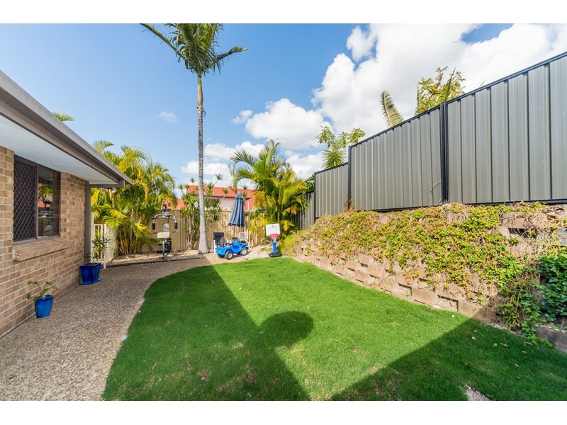 2/28 Studio Drive, Oxenford QLD 4210