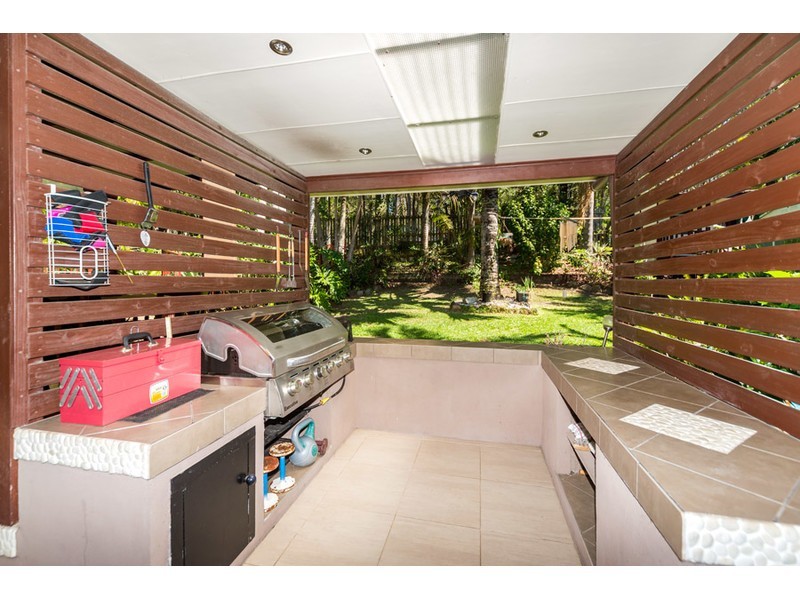 9 Urangan Court, Helensvale QLD 4212