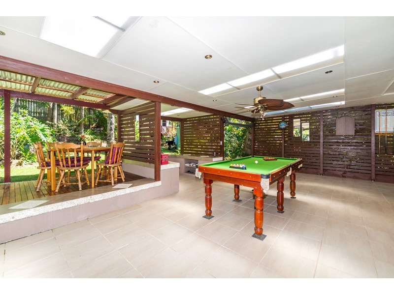 9 Urangan Court, Helensvale QLD 4212