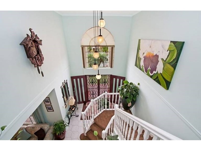 9 Urangan Court, Helensvale QLD 4212