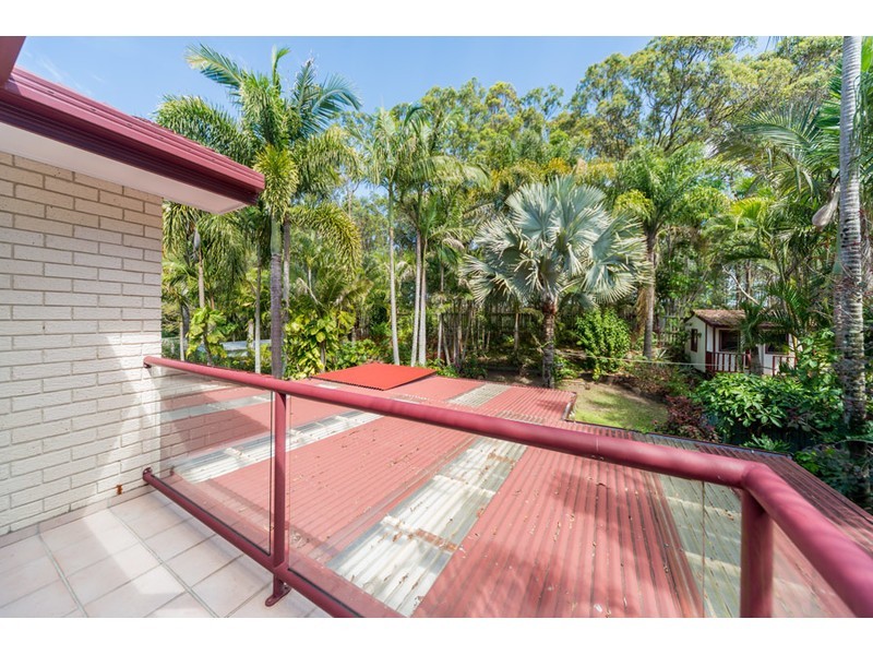 9 Urangan Court, Helensvale QLD 4212