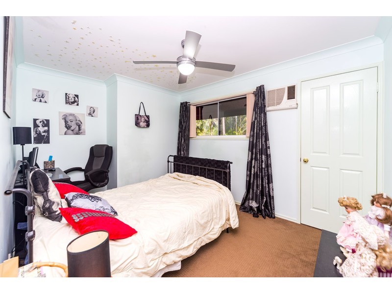 9 Urangan Court, Helensvale QLD 4212