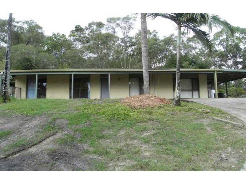 5 Woodside Place, Helensvale QLD 4212