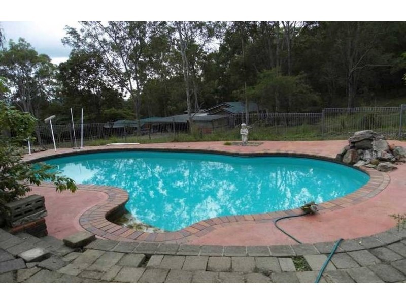 5 Woodside Place, Helensvale QLD 4212