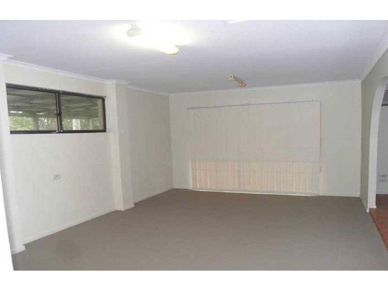 5 Woodside Place, Helensvale QLD 4212