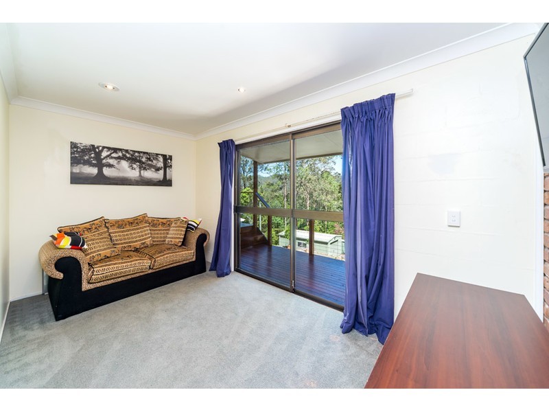 729 Tamborine Oxenford Road, Upper Coomera QLD 4209