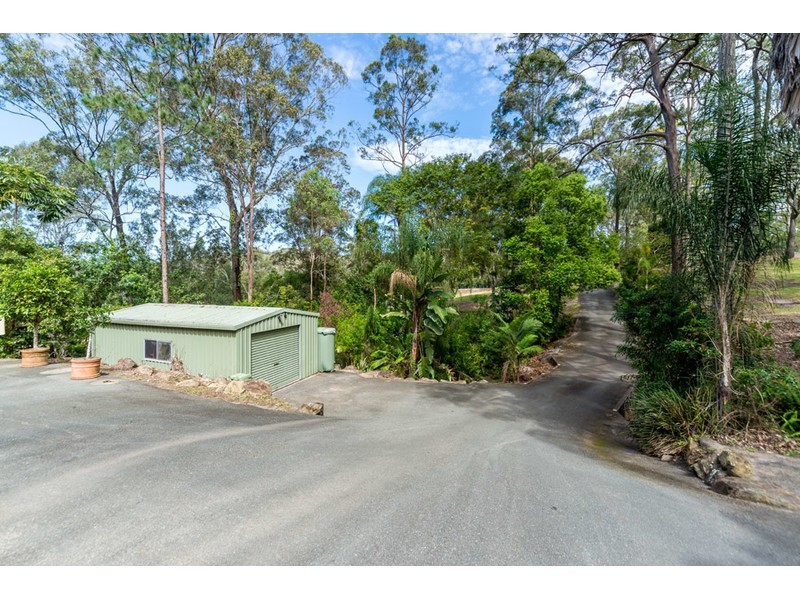 729 Tamborine Oxenford Road, Upper Coomera QLD 4209