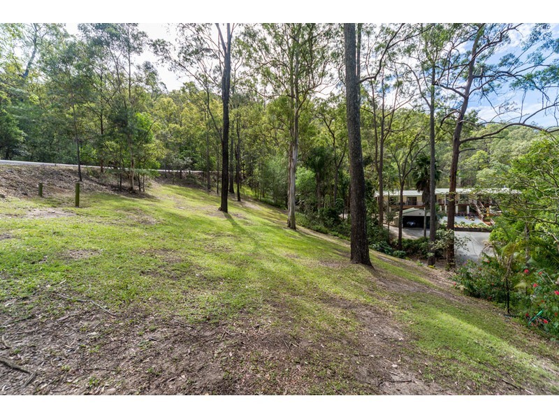 729 Tamborine Oxenford Road, Upper Coomera QLD 4209