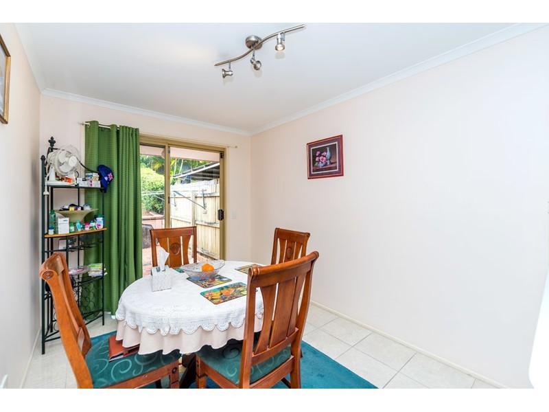 2/18 Artists Avenue, Oxenford QLD 4210